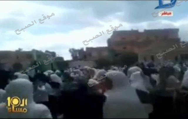 بالفيديو احتفالات على انغام الاغاني الشعبية داخل مدرسة ثانوية للبنات بمناسبة عيد الام  تعرف على التفاصيل